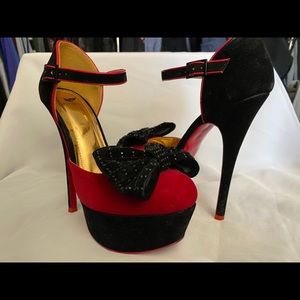 Sheikh - stilettos - size 8
